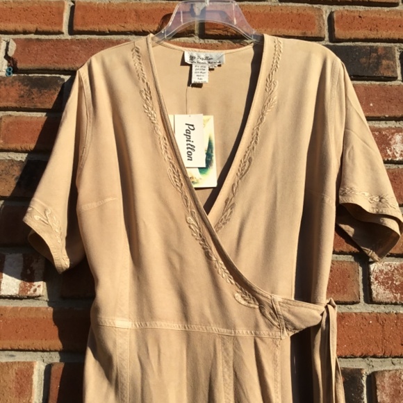 2 rayon Dresses, size M - Picture 10 of 13